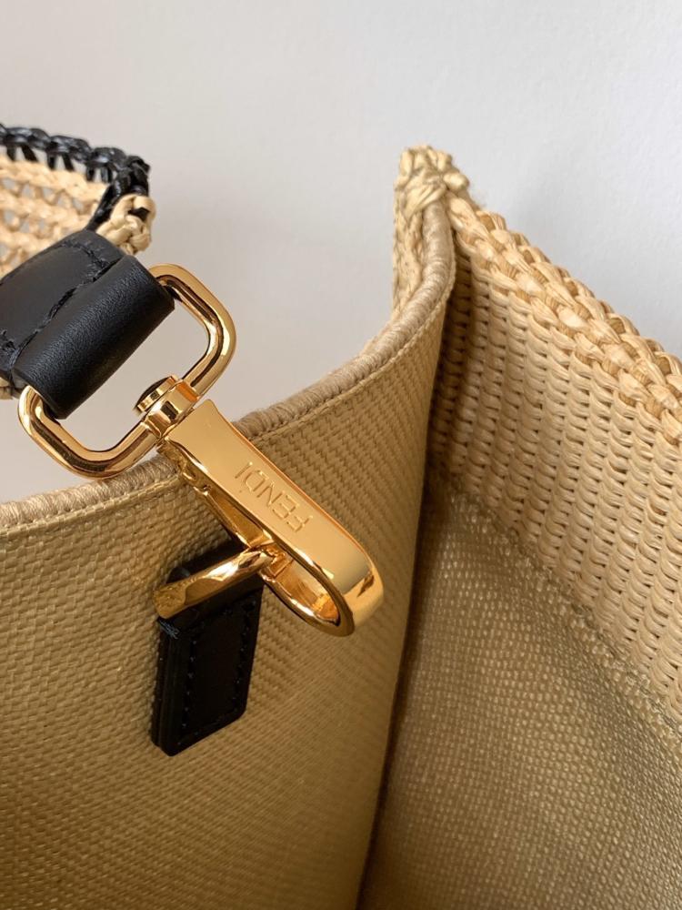 Elegant Crossbody Bag