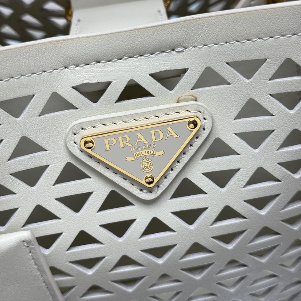 Saddle Leather Top Handle Bag
