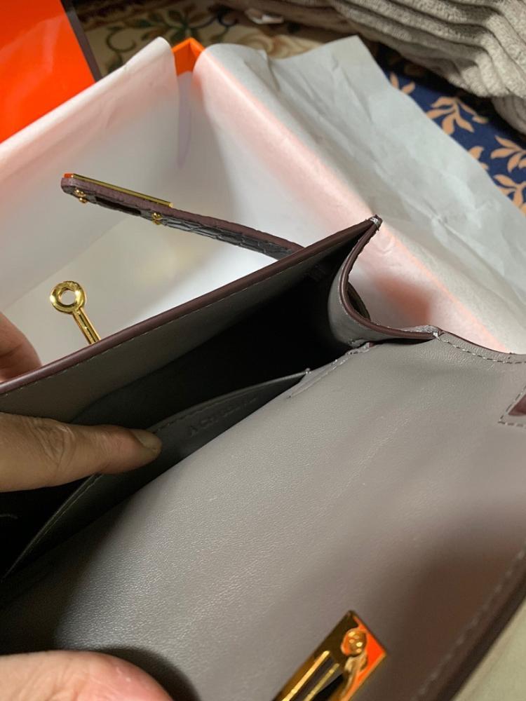 Classic Refined Leather Crossbody Bag