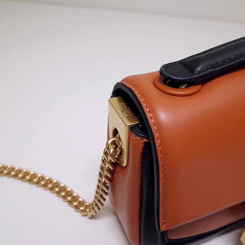 Classic Shoulder Bag