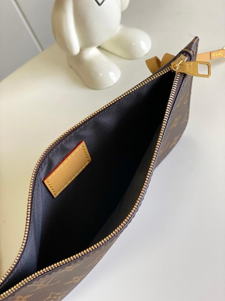 Elegant Stylish Woven Raffia Top Handle Bag