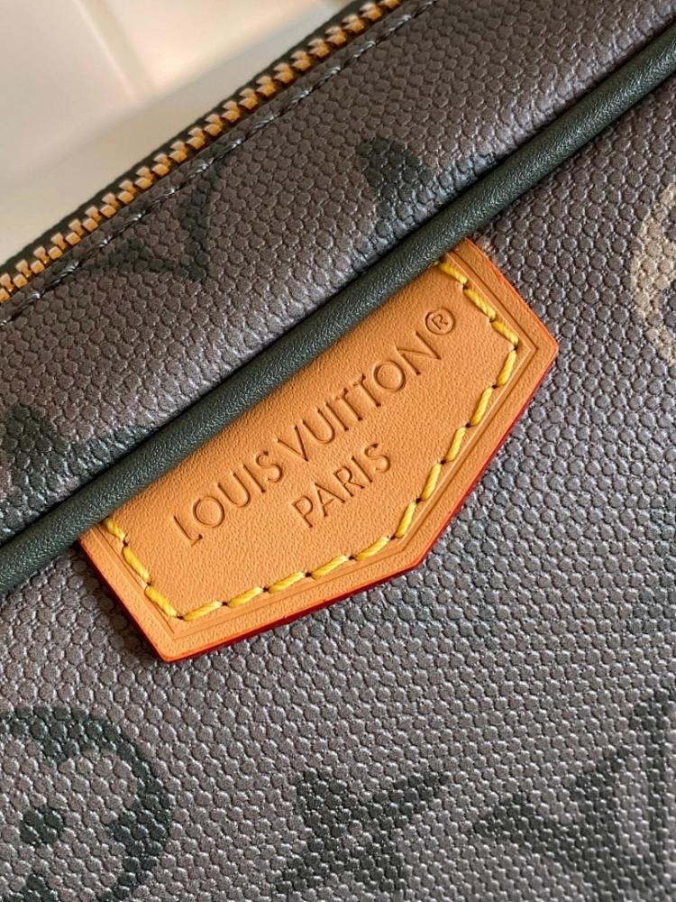 Italian-Inspired Luxury Green Leather Crossbody Bag
