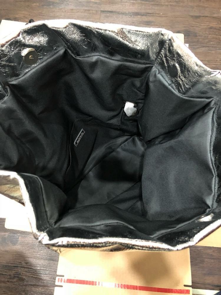 Modern Refined Calfskin Crossbody Bag
