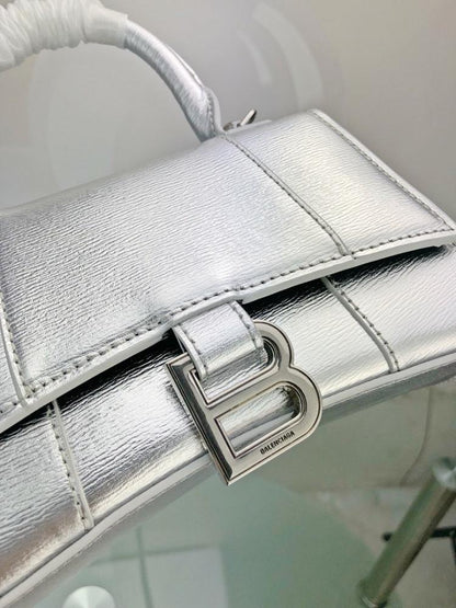 Luxury Elegant Leather Top Handle Bag – Special Edition