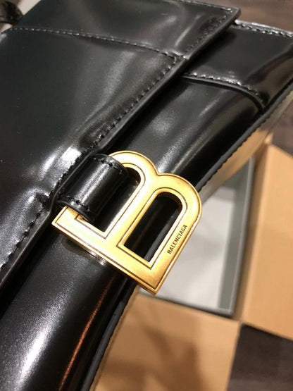 Modern Elegant Leather Top Handle Bag