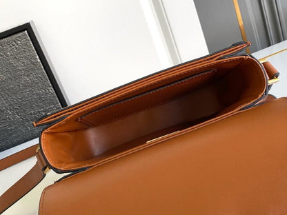 Modern Italian-Inspired Leather Shoulder Bag