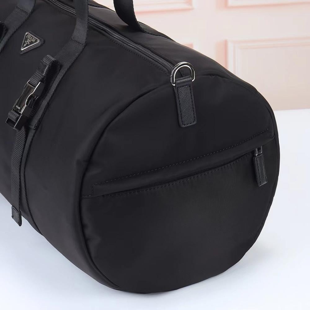 Modern Refined Top Handle Bag