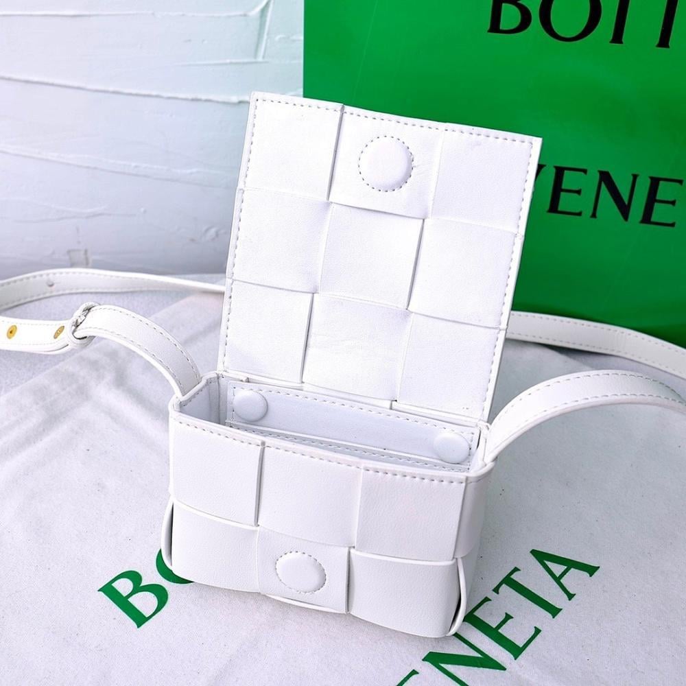 Stylish Refined Leather Crossbody Bag