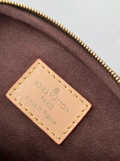 Elegant Premium Monogram Leather Shoulder Bag