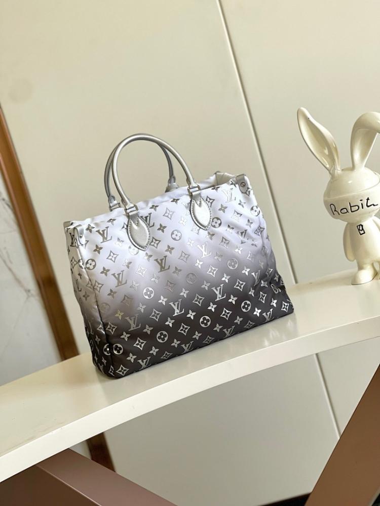 Modern Luxury Silver Nylon Shoulder Bag – Limited Edition