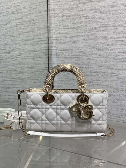 Elegant Leather Top Handle Bag