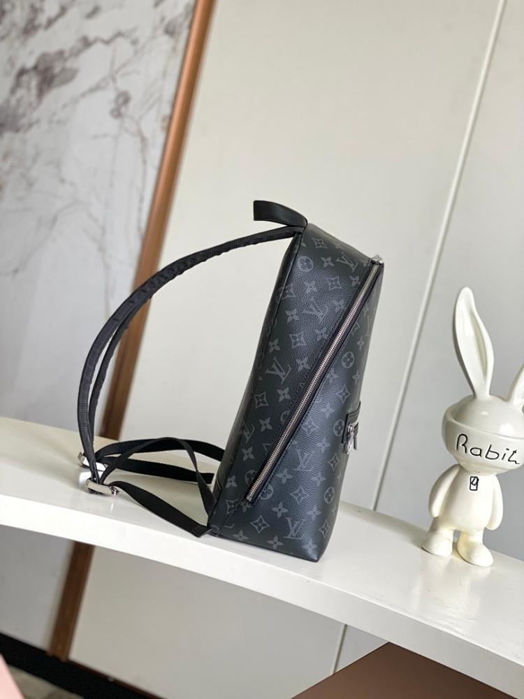 Italian-Inspired Elegant Quilted Calfskin Shoulder Bag