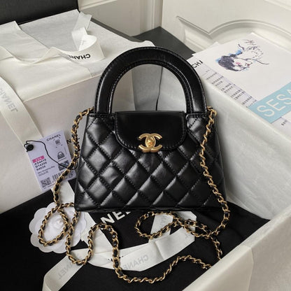 Elegant Leather Top Handle Bag