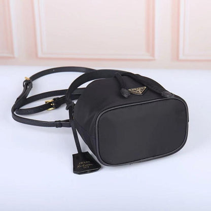 Modern Elegant Gold Leather Bucket Bag