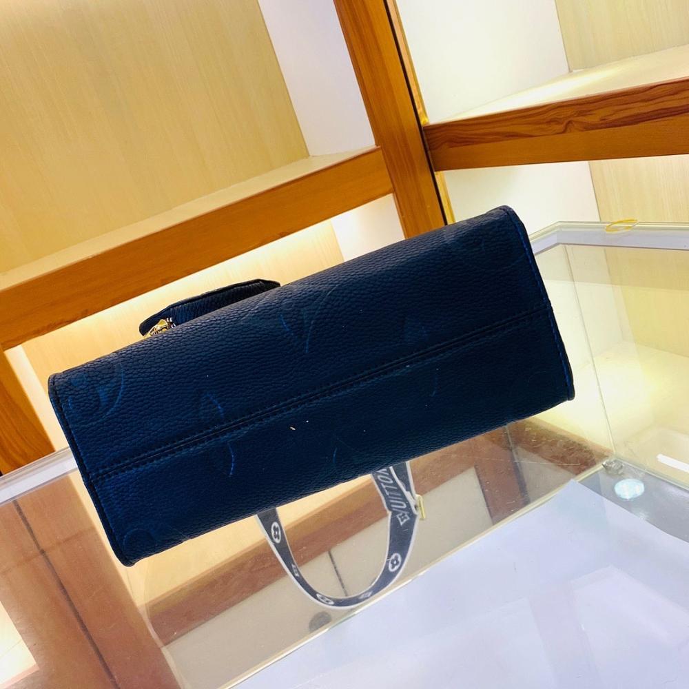 Modern Jacquard Shoulder Bag