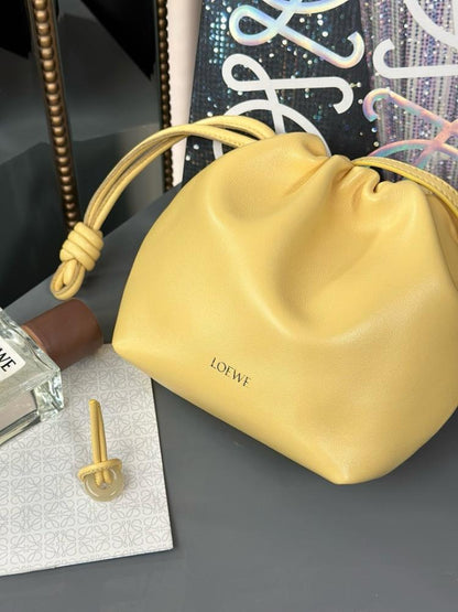 Modern Refined Leather Shoulder Bag
