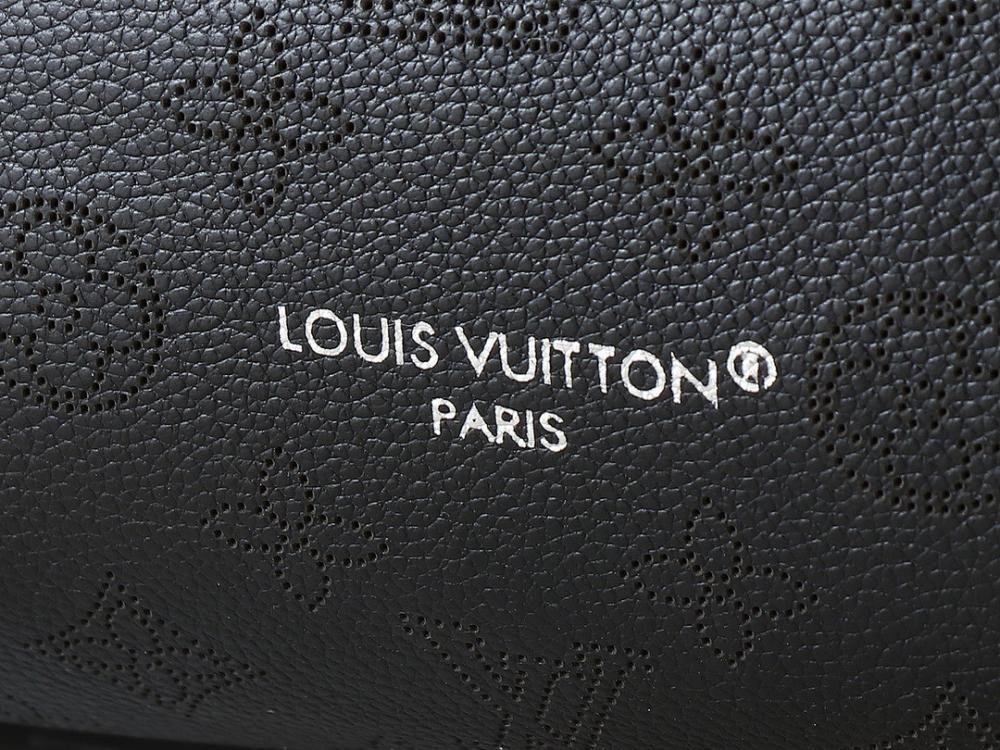 Modern Refined Silver Leather Top Handle Bag