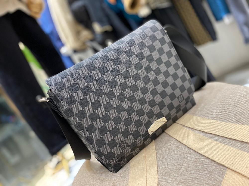 Elegant Premium Leather Top Handle Bag