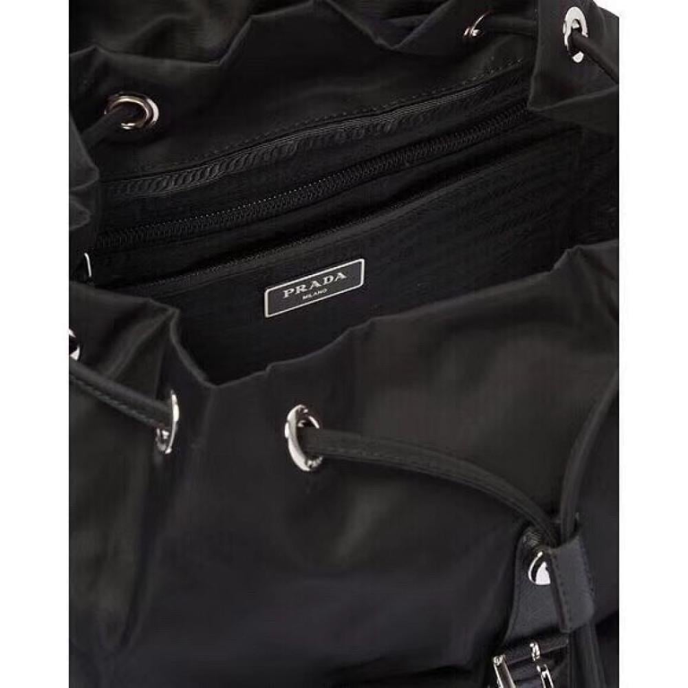 Modern Elegant Saffiano Leather Bag – Special Edition