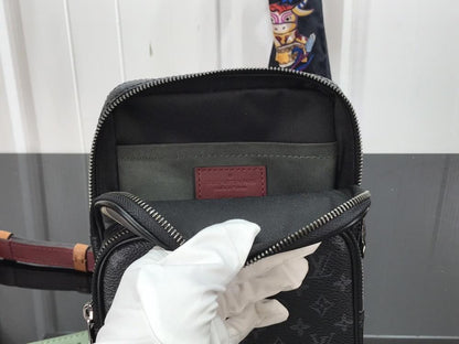 Classic Crossbody Bag