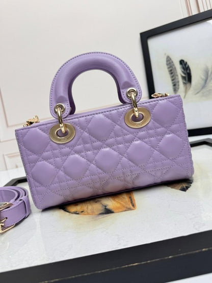 Stylish Refined Gold Embroidered Lambskin Shoulder Bag