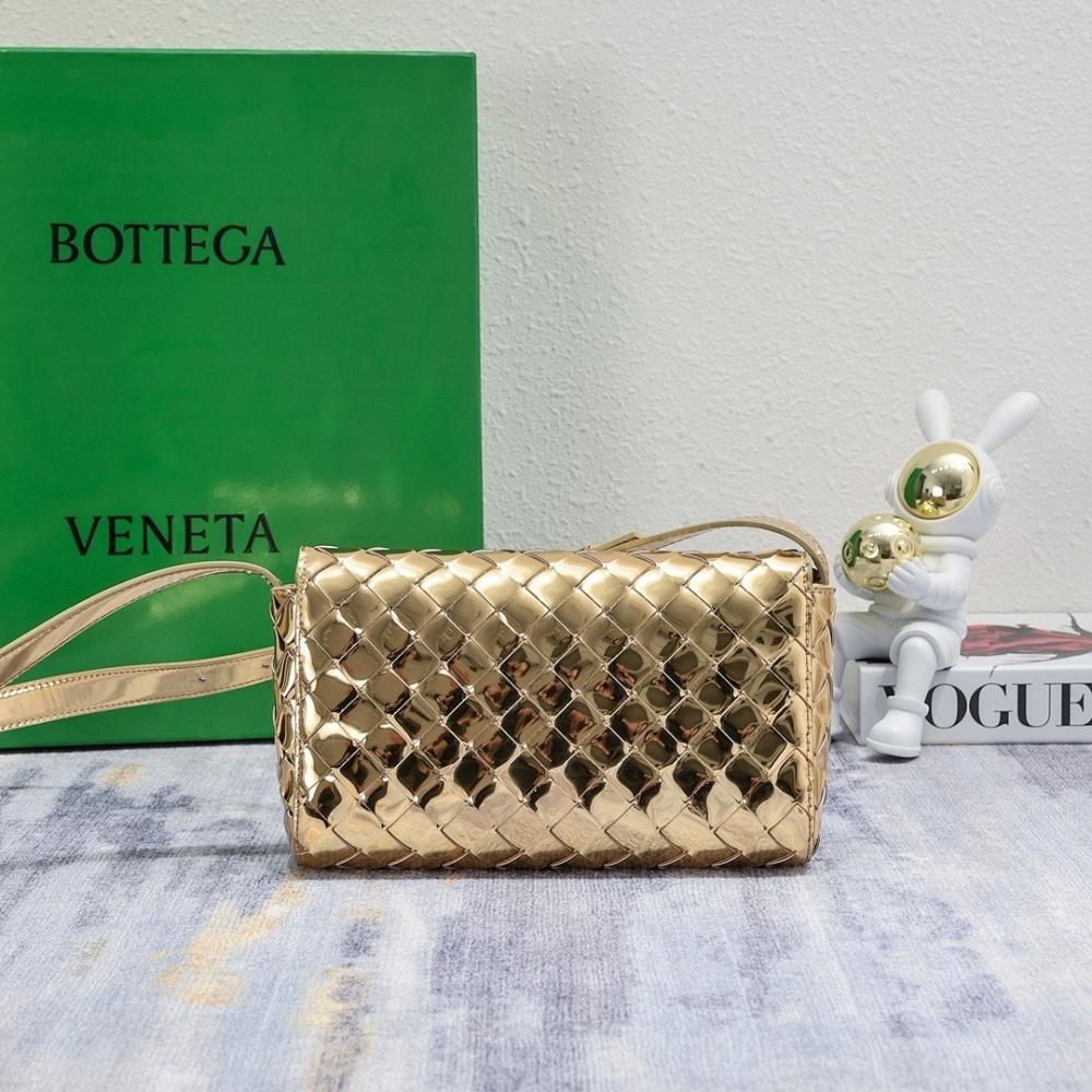 Luxury Shoulder Bag – Limited Edition