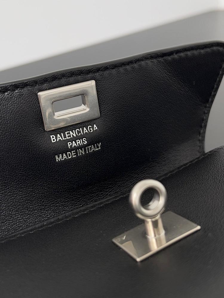 Classic Modern Top Handle Bag