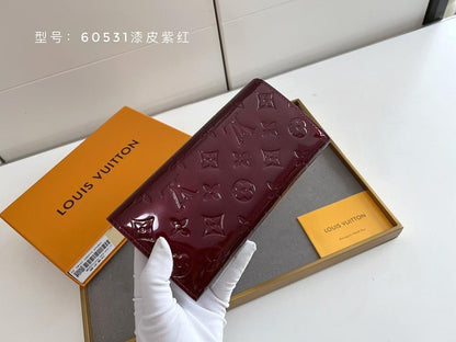 Stylish Leather Wallet – Limited Edition