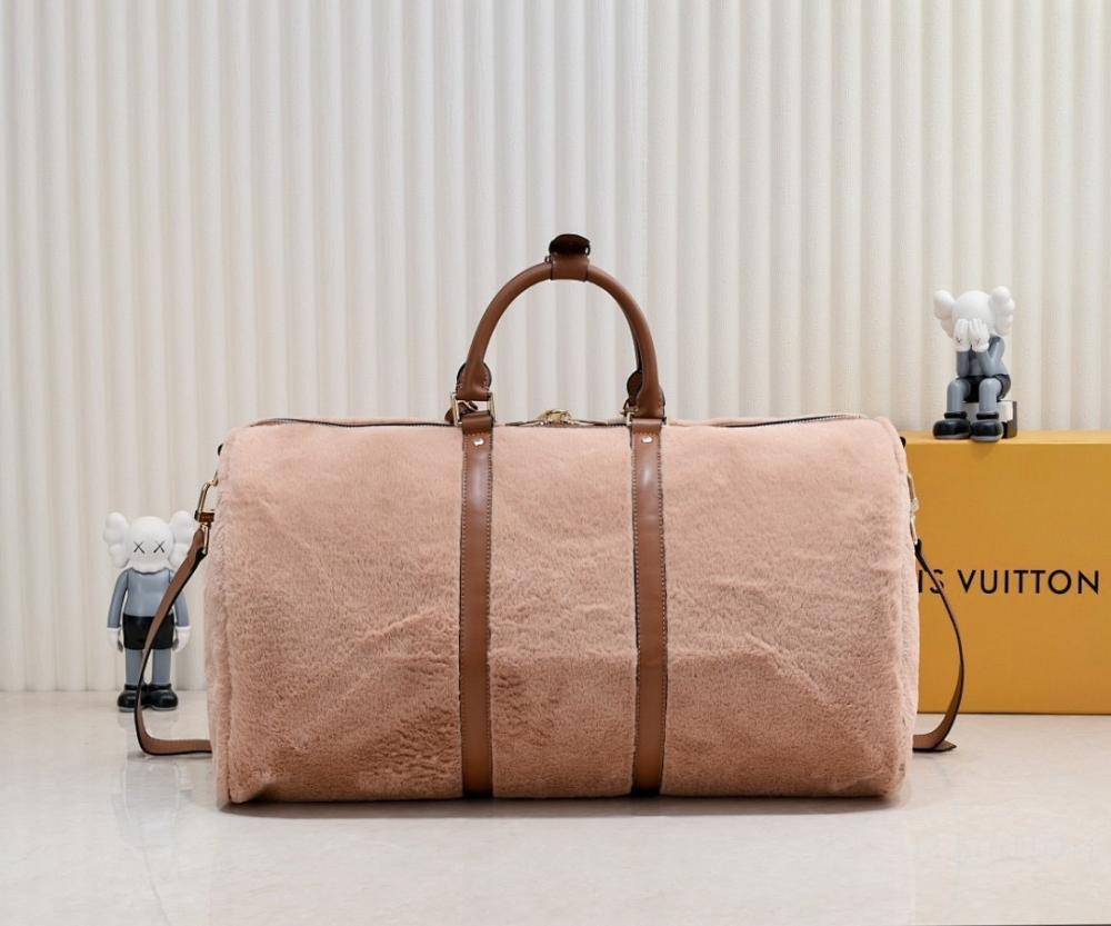 Stylish Refined Leather Crossbody Bag