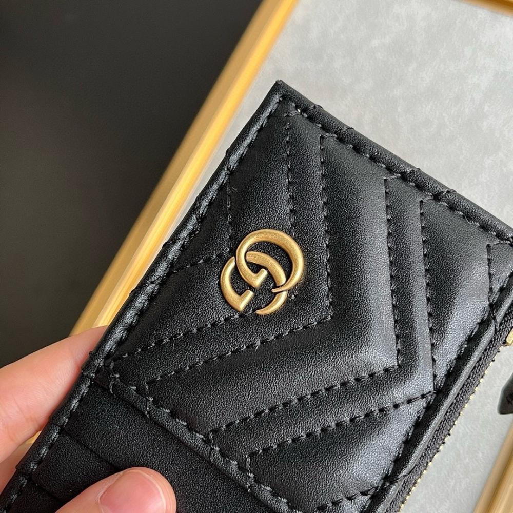GG Marmont Quilted Leather Top Handle Bag