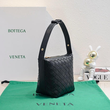 Classic Woven Top Handle Bag – Special Edition