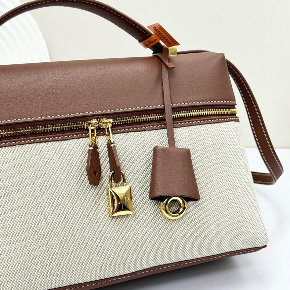 Classic Refined Lambskin Shoulder Bag