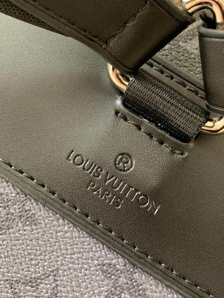 Elegant Black Canvas Backpack – Limited Edition