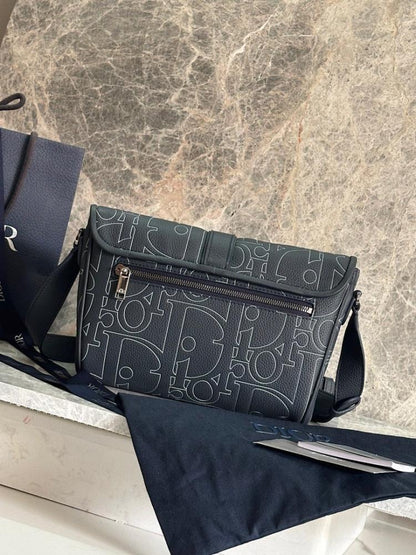 Luxury Stylish Black Calfskin Bag – Limited Edition