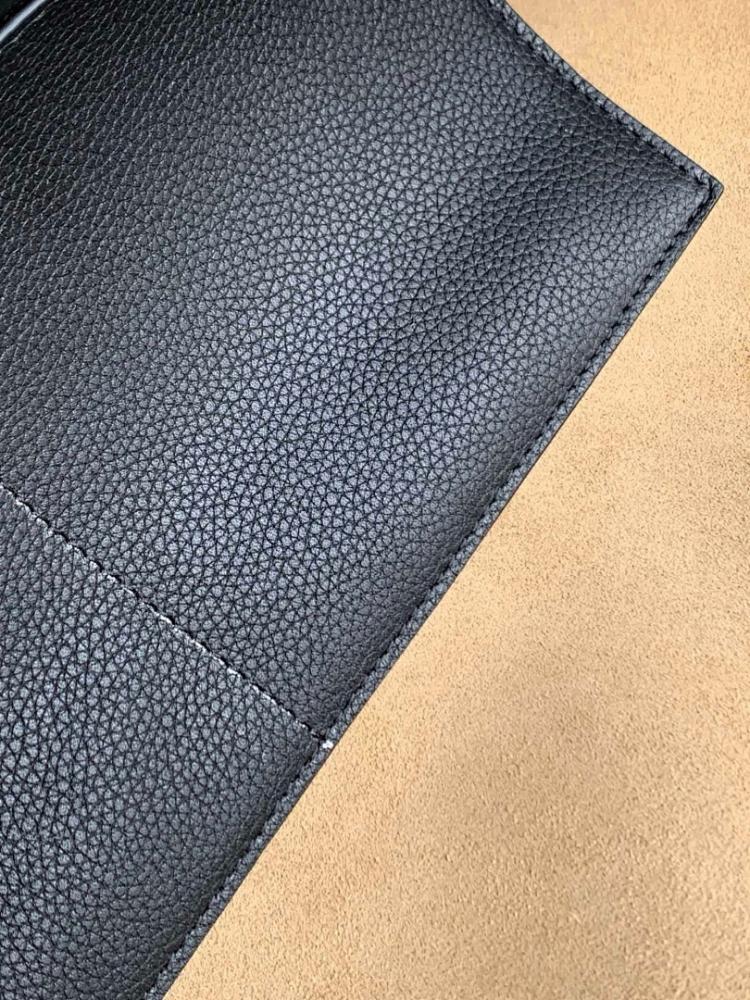Stylish Leather Bag – Special Edition