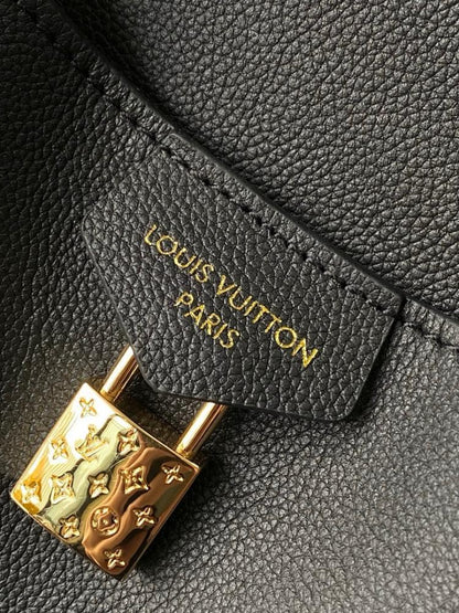 Modern Stylish Calfskin Top Handle Bag