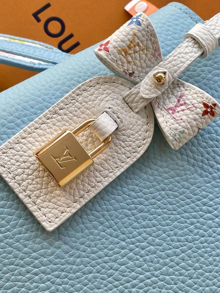 Capucines Mini in Sky Blue Taurillon