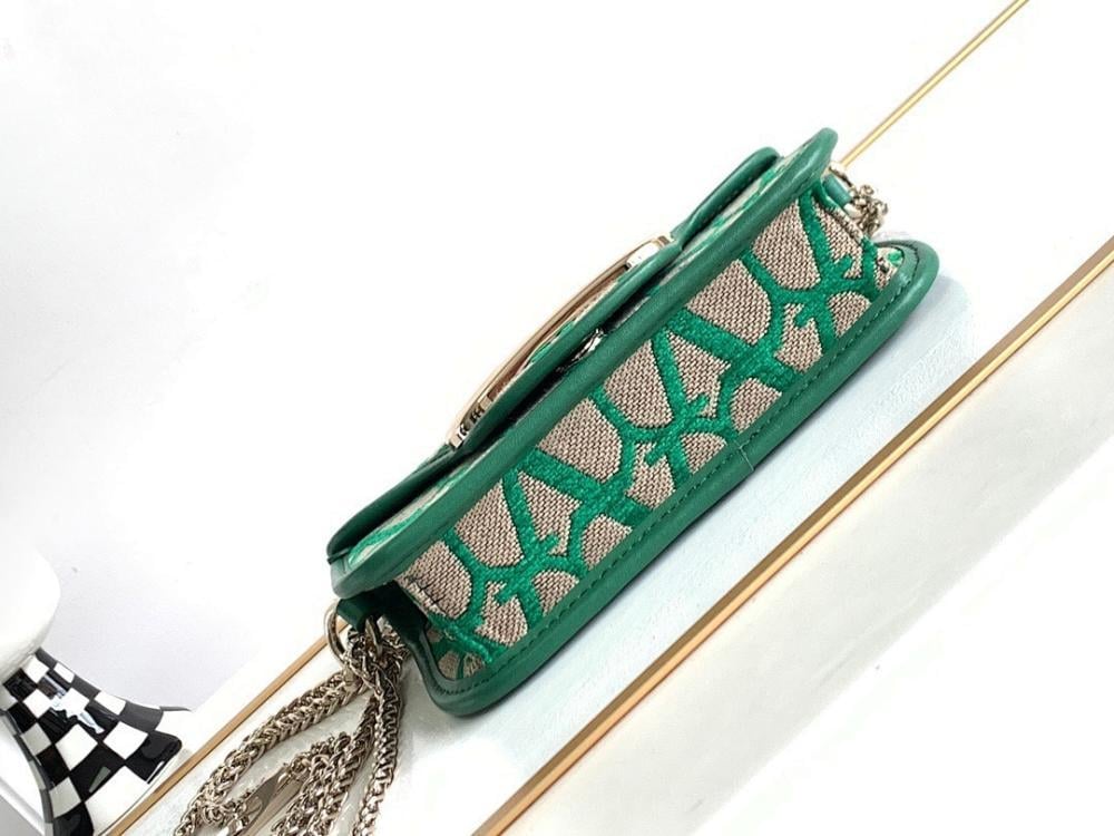 Modern Premium Embroidered Shoulder Bag
