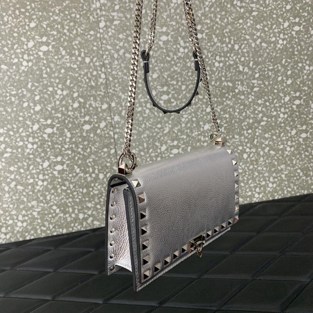 Classic Crossbody Bag