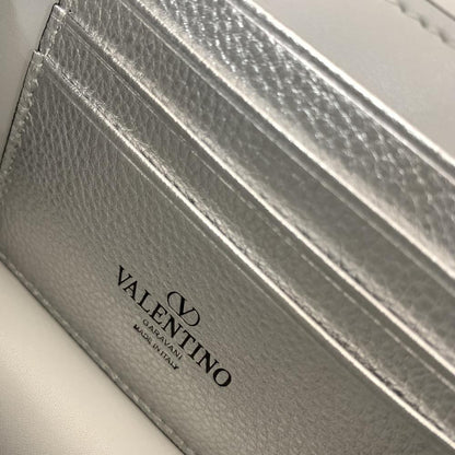 Classic Crossbody Bag