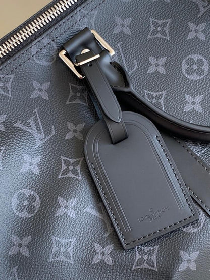 Modern Black Quilted Leather Shoulder Bag – Special Edition