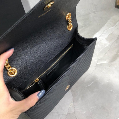 Modern Refined Black Leather Shoulder Bag