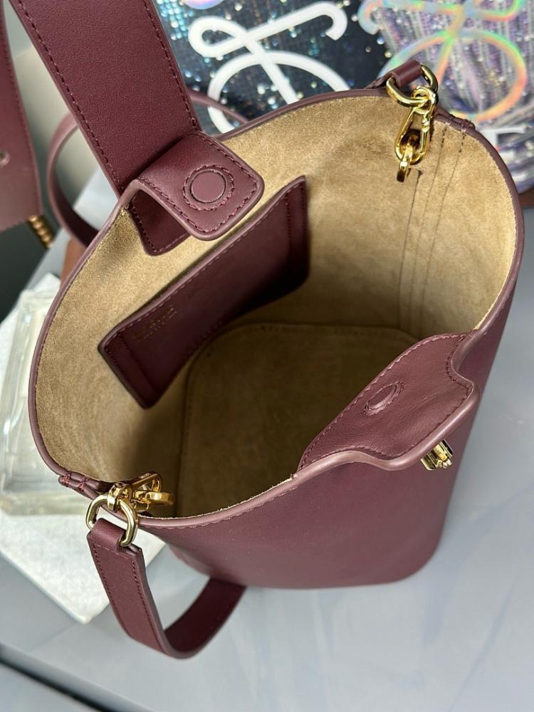 Stylish Refined Crossbody Bag