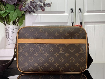 Practical Shoulder Bag