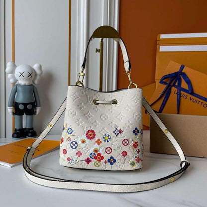 Luxury Elegant Bucket Bag – Special Edition