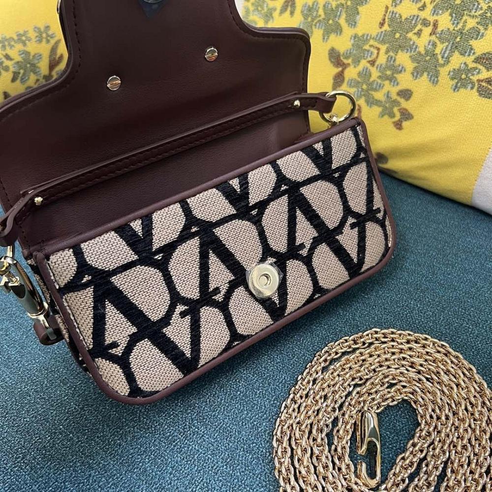 Italian-Inspired Luxury Leather Crossbody Bag