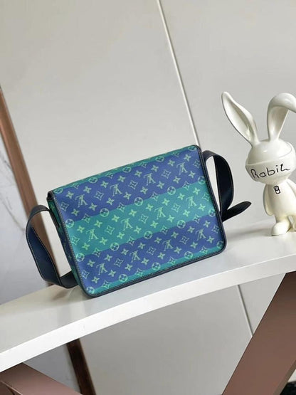 Stylish Refined Quilted Crossbody Bag