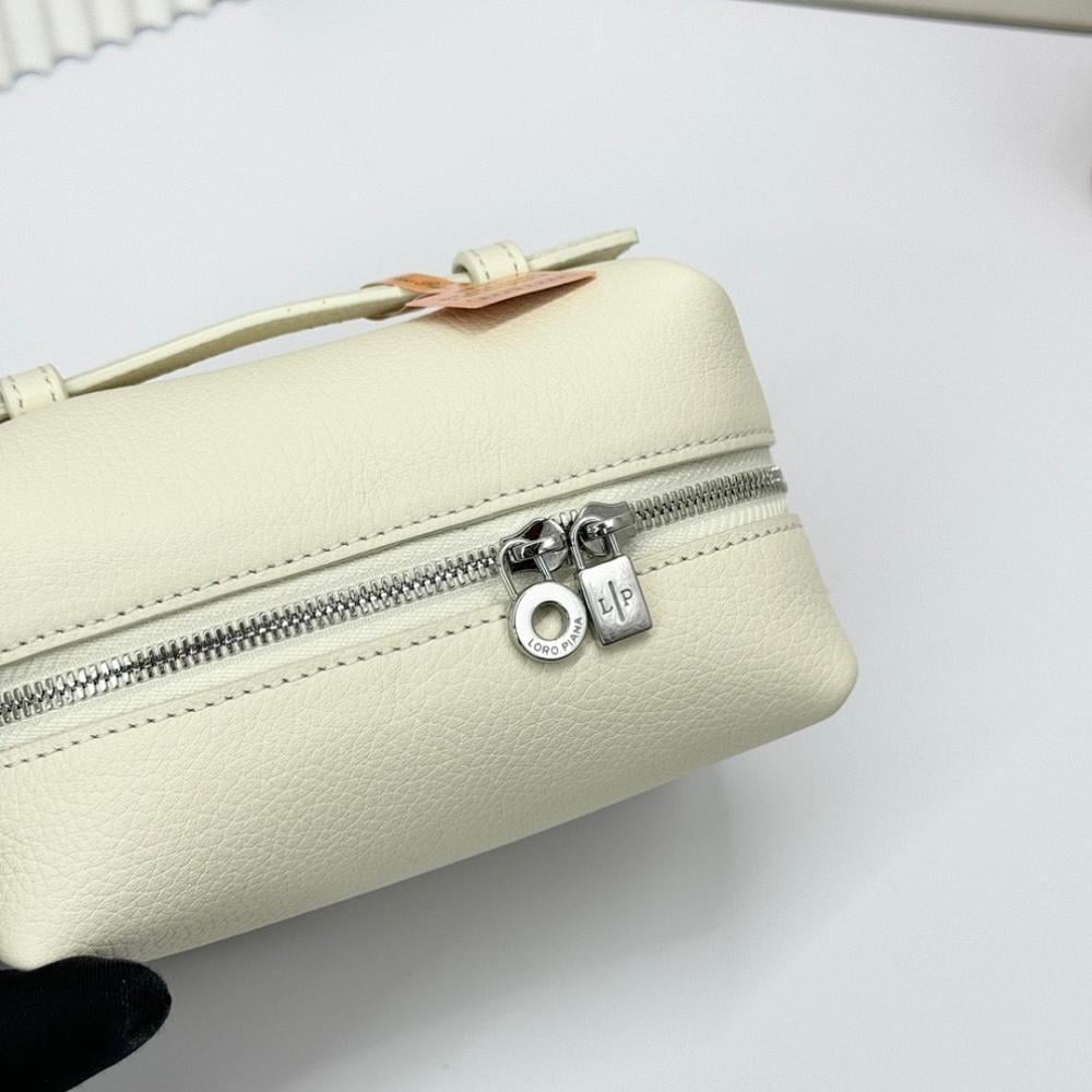 Modern Premium Quilted Calfskin Shoulder Bag