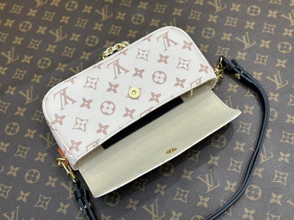 Classic Leather Shoulder Bag – Special Edition