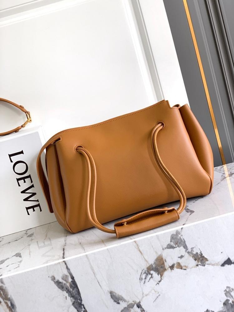 Elegant Gold Calfskin Bag – Limited Edition